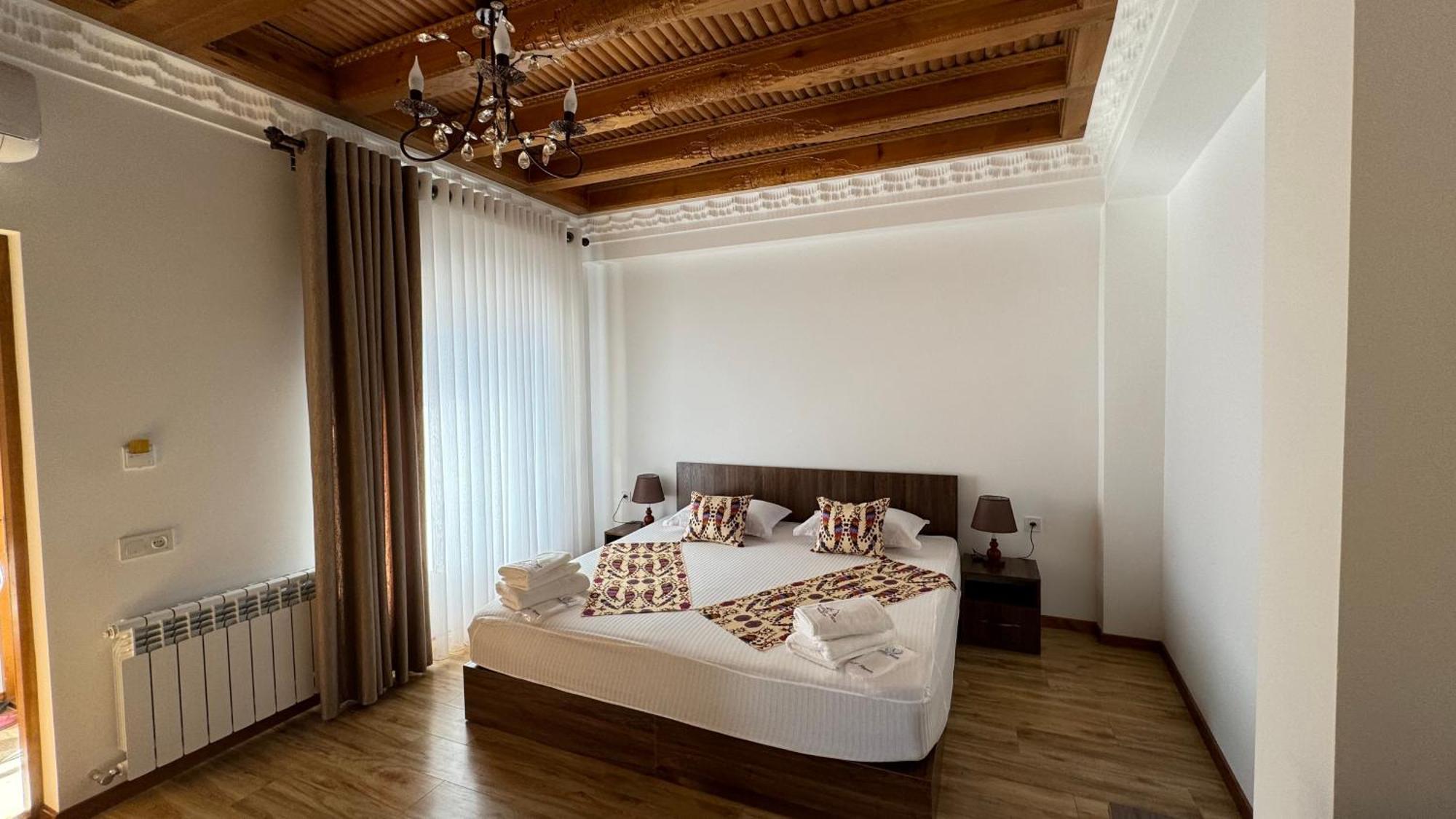 Mahbubakhon Guest House In Old City 부하라 외부 사진