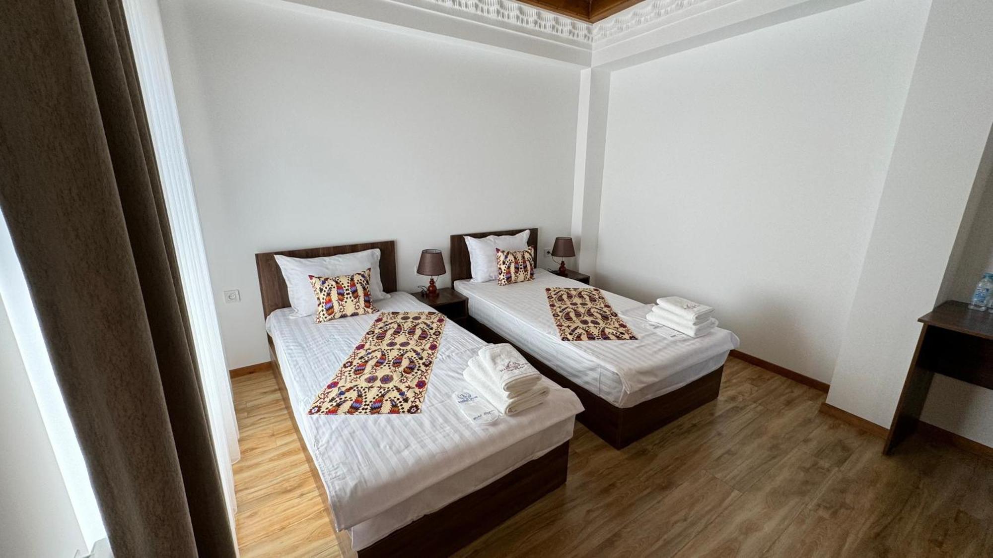 Mahbubakhon Guest House In Old City 부하라 외부 사진