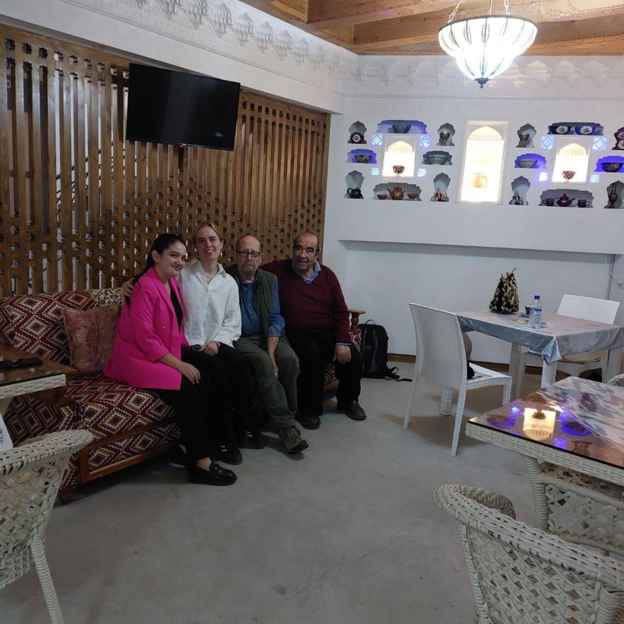 Mahbubakhon Guest House In Old City 부하라 외부 사진
